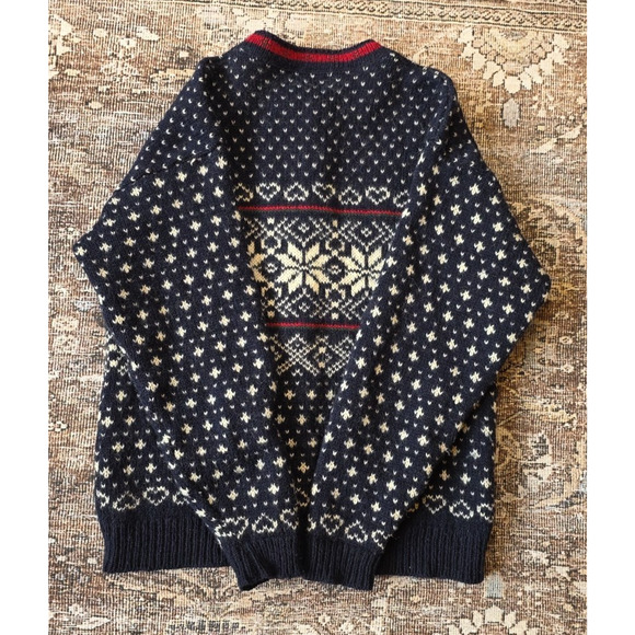 VTG L.L. Bean Women’s Nordic Wool Cardigan Sweater USA Snowflake Knit Large - Picture 8 of 8